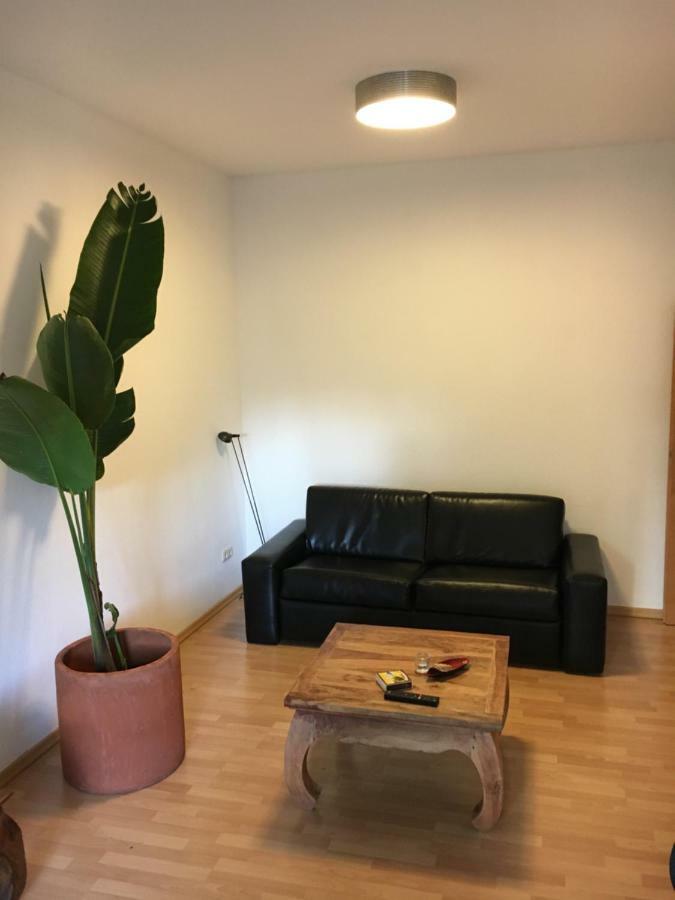 Ferienwohnung Mit Terasse Oberhausen  Exterior foto